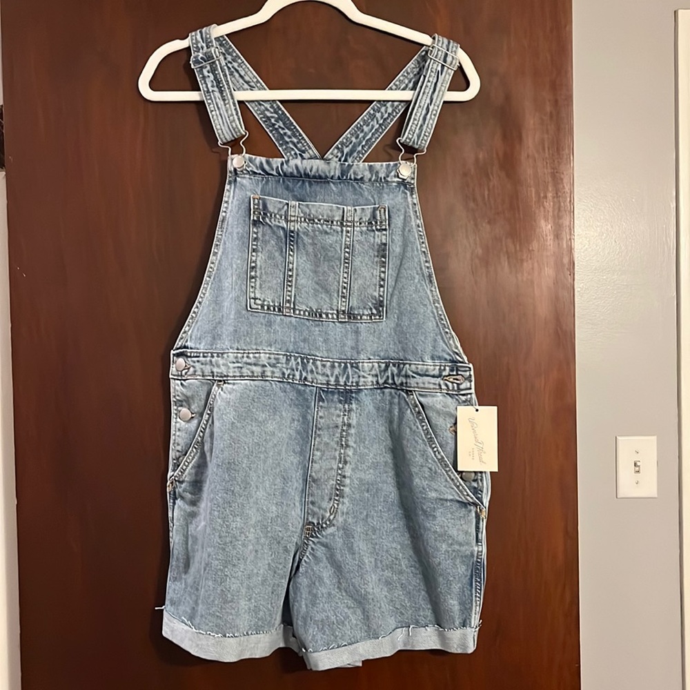 Universal thread jean overall shorts